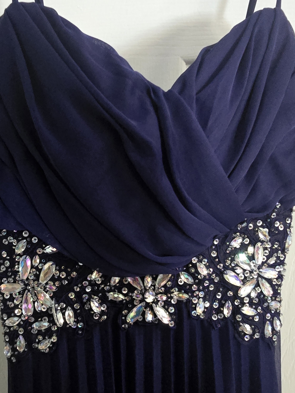 Elegant Navy Evening Dress with Crystal Embellishment